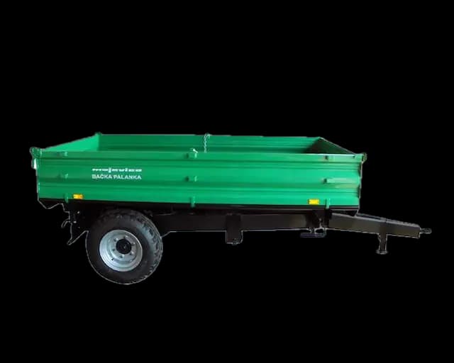 Prikolica 4t Majevica nudi različite konfiguracije kako bi odgovarala različitim potrebama korisnika.